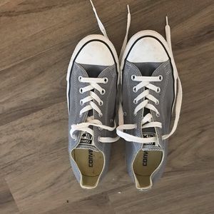 Grey converse